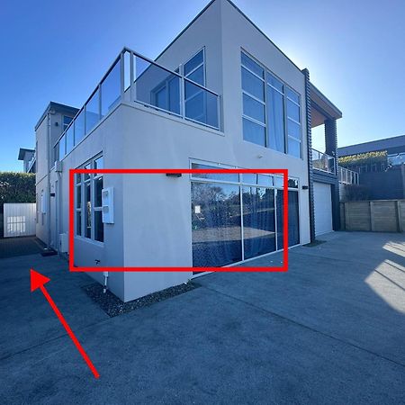 Mia'S Home With Lake View Rotorua Bagian luar foto